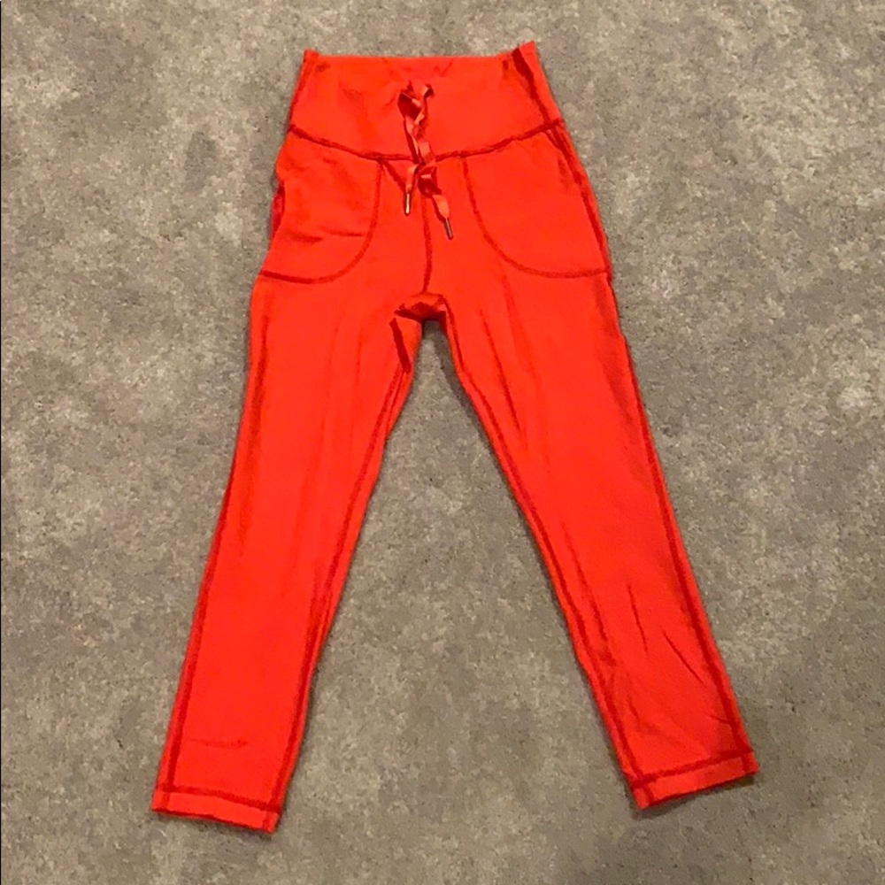 Lululemon size 4 pants